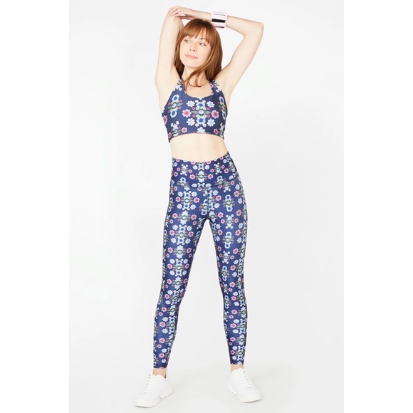 Terez Navy Floral Dream Super-High Band Leggings NWT - Picture 5 of 14